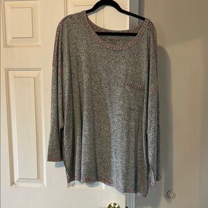 Cozy Gray Long Sleeve Top with Pink Accents